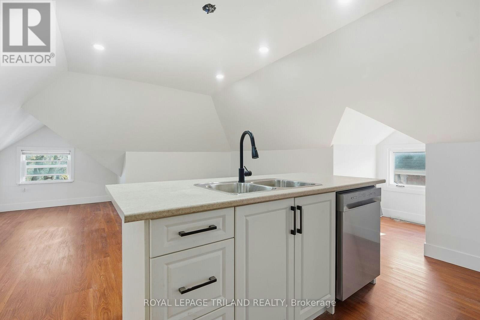 1-22 Mitchell Street, St. Thomas, ON, N5R 2T7 - 4