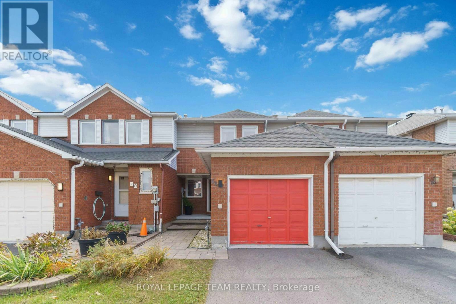 68 Woodbury Crescent, Ottawa, ON, K1G 5E1
