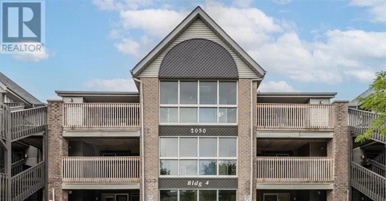 317-2030 Cleaver Avenue, Burlington, ON, L7M 4C3