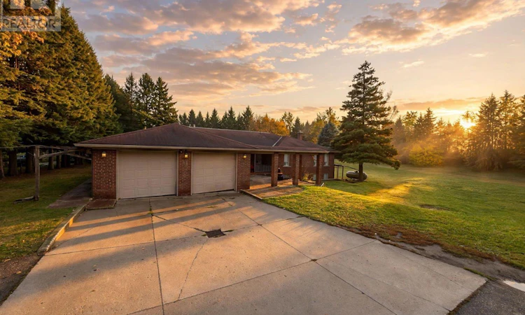 2955 16th Side Road