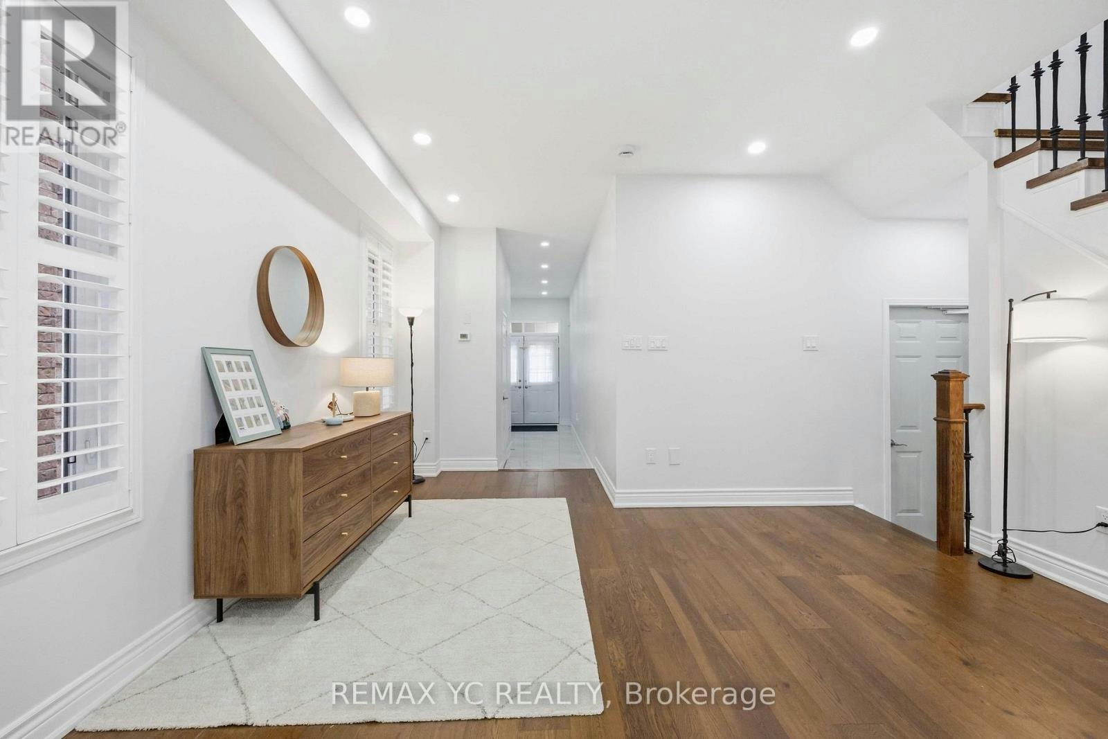 R1-140 Laramie Crescent, Vaughan, ON, L6A 0R1 - 3