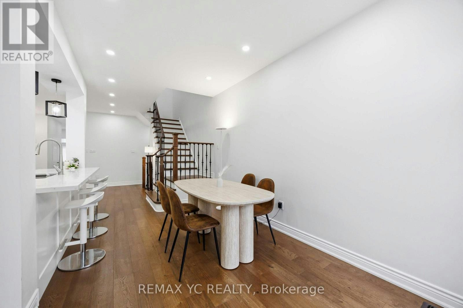 R1-140 Laramie Crescent, Vaughan, ON, L6A 0R1 - 5