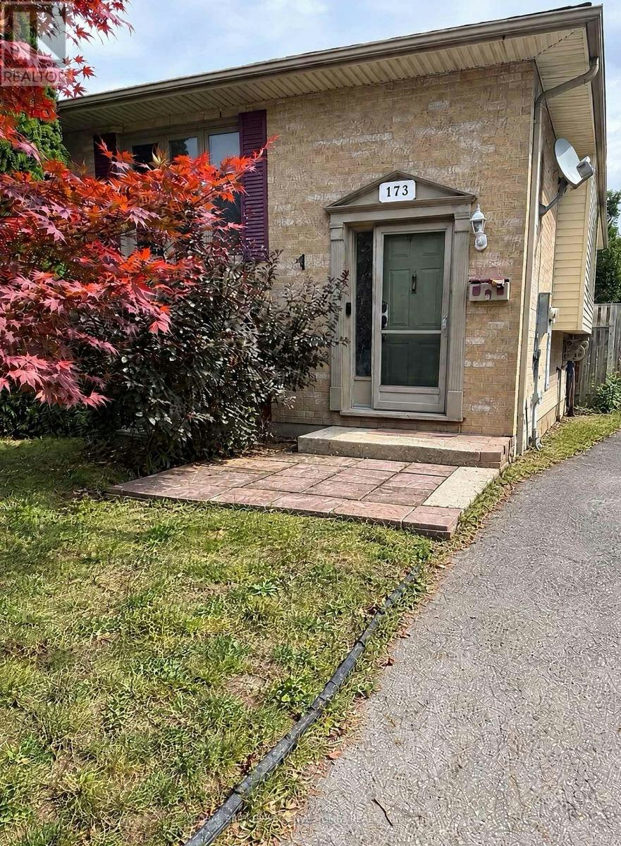 173 Martinet Avenue, London, ON, N5V 4K2