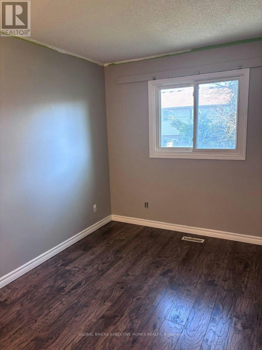 173 Martinet Avenue, London, ON, N5V 4K2 - 7