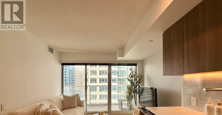 2205-17 Bathurst Street, Toronto, ON, M5V 0N1 - 4