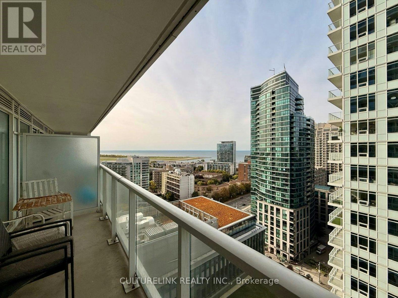 2205-17 Bathurst Street, Toronto, ON, M5V 0N1