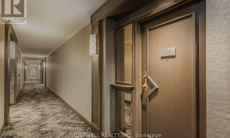 206-5444 Yonge Street