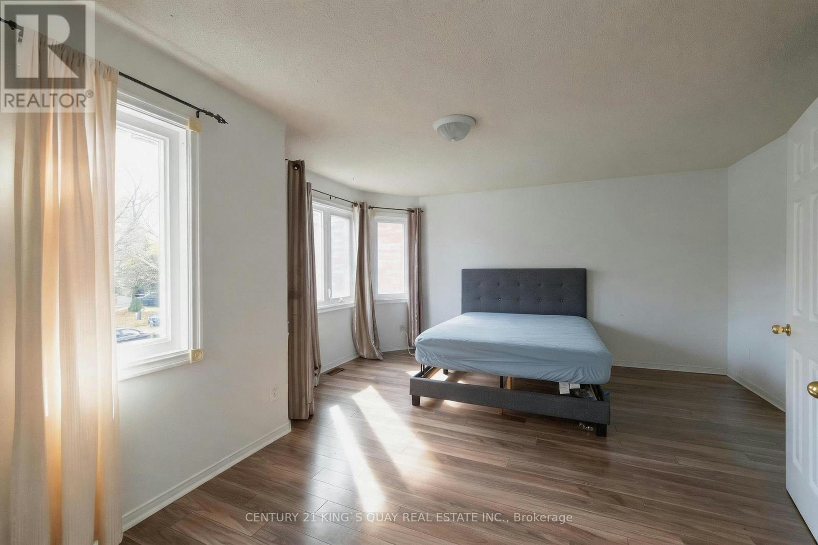 36 Dawlish Avenue, Aurora, ON, L4G 6R4 - 15