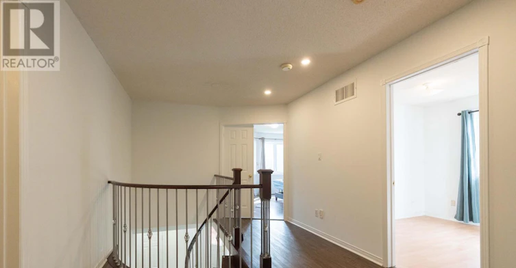 36 Dawlish Avenue, Aurora, ON, L4G 6R4 - 25