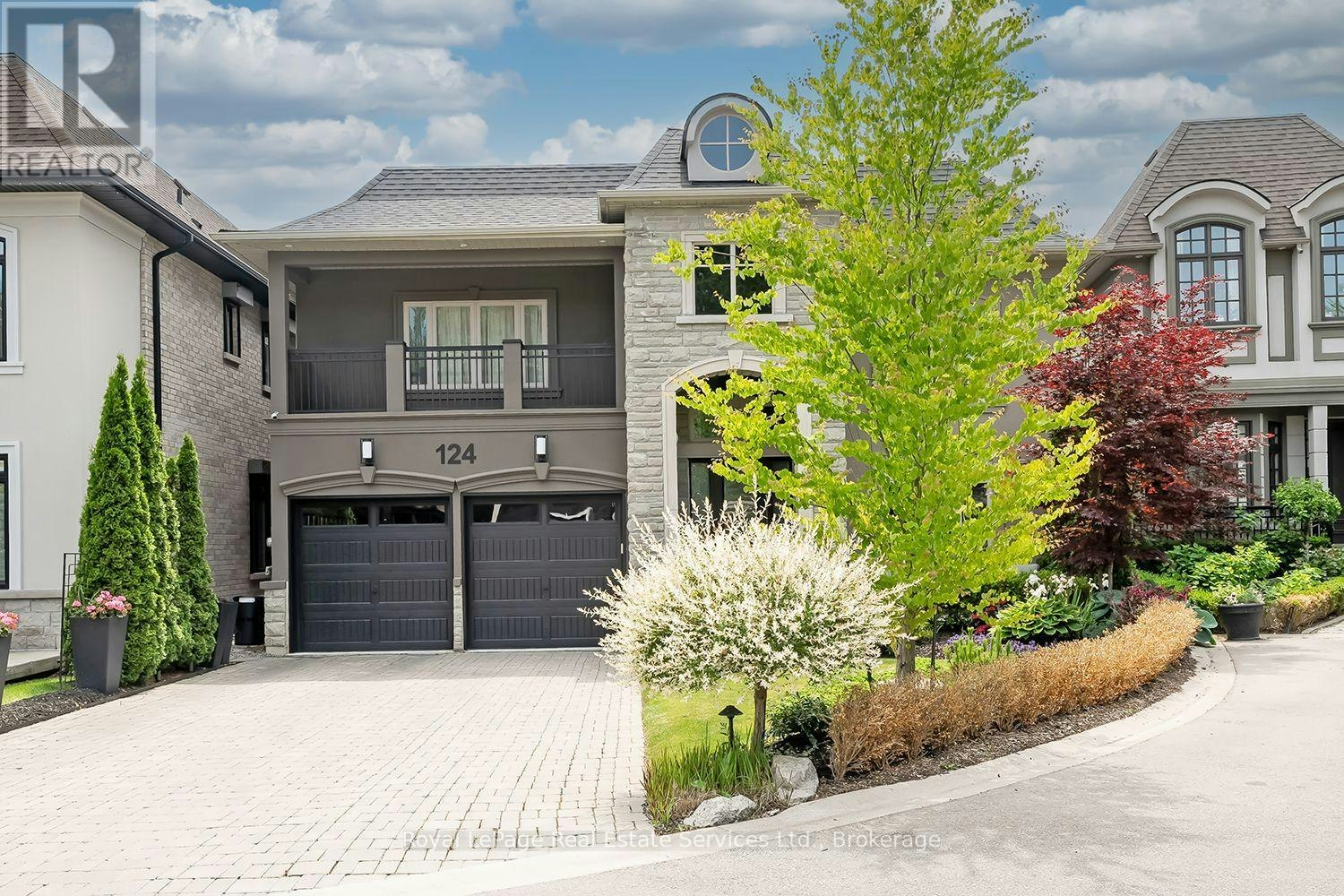 124 Paliser Court, Oakville, ON, L6K 2H1