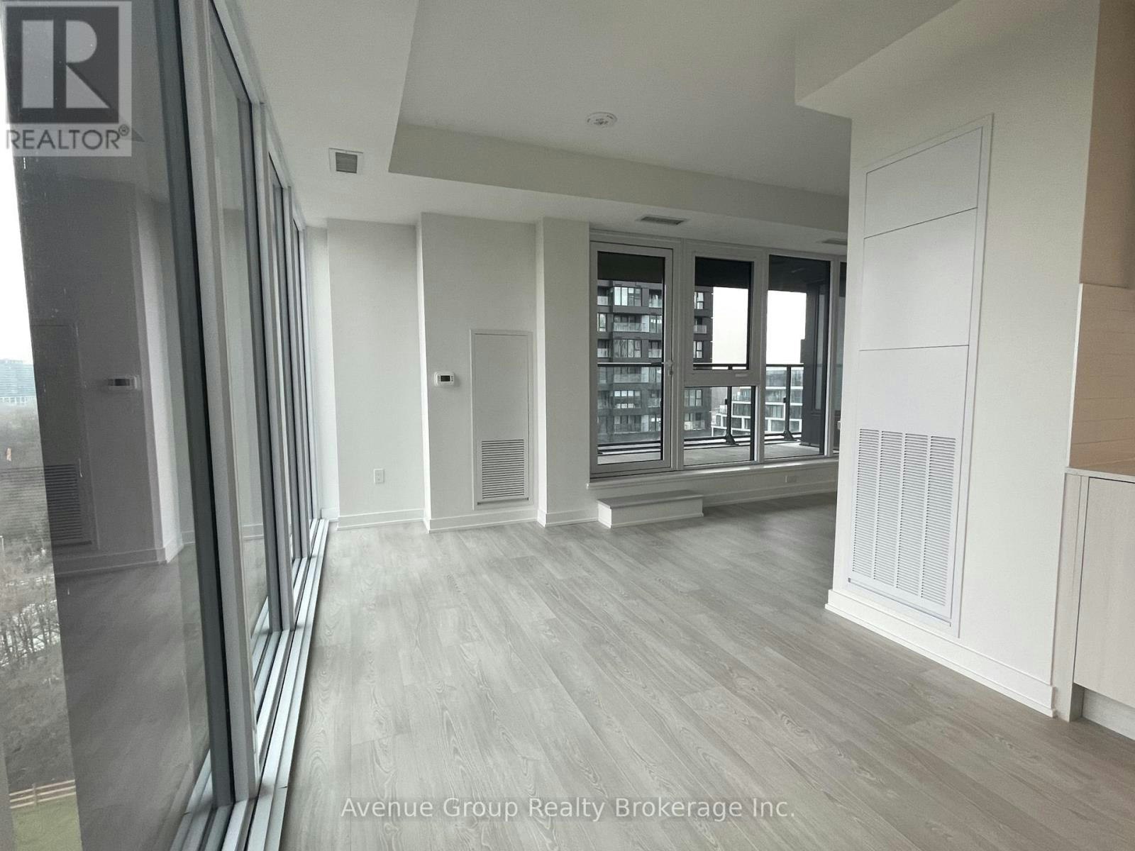 811-5 Quarrington Lane, Toronto, ON, M3C 0S5 - 4