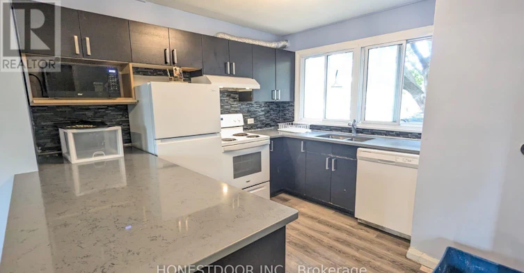 928 Randolph Avenue, Windsor, ON, N9B 2V2 - 2