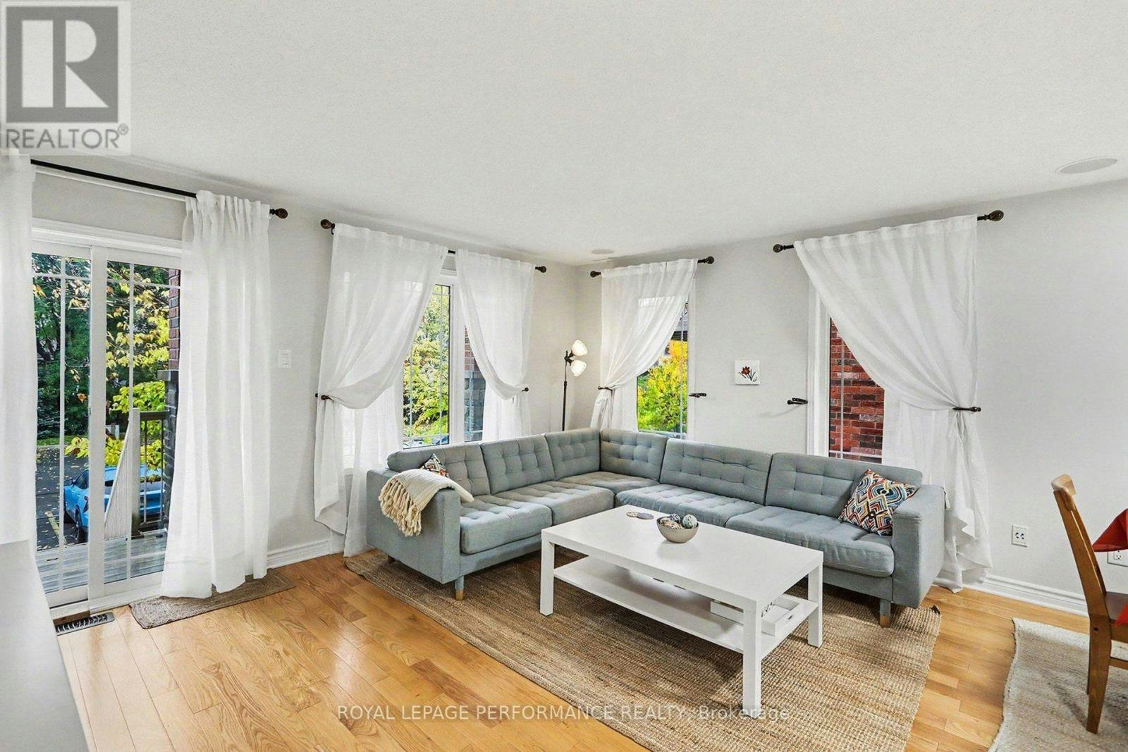 458 Leboutillier Avenue, Ottawa, ON, K1K 2V7