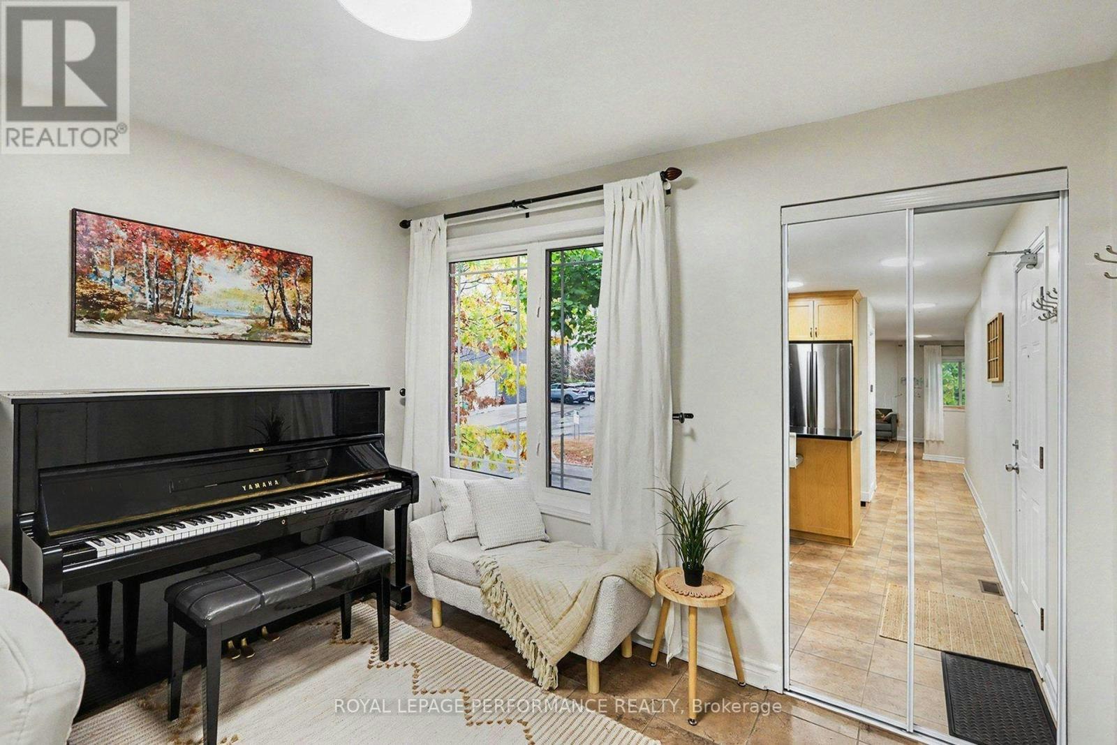 458 Leboutillier Avenue, Ottawa, ON, K1K 2V7