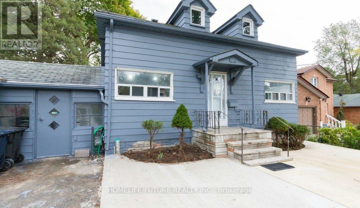 29 Megan Avenue, Toronto, ON, M1E 4A6 - 2