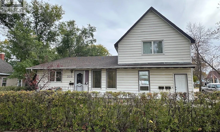 335 Main Street S