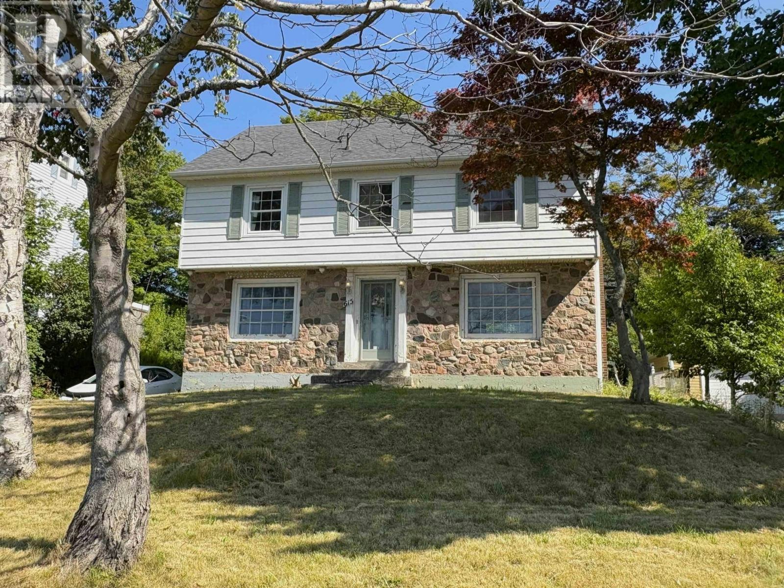 615 Kings Road Road, Sydney, NS, B1S 1B8