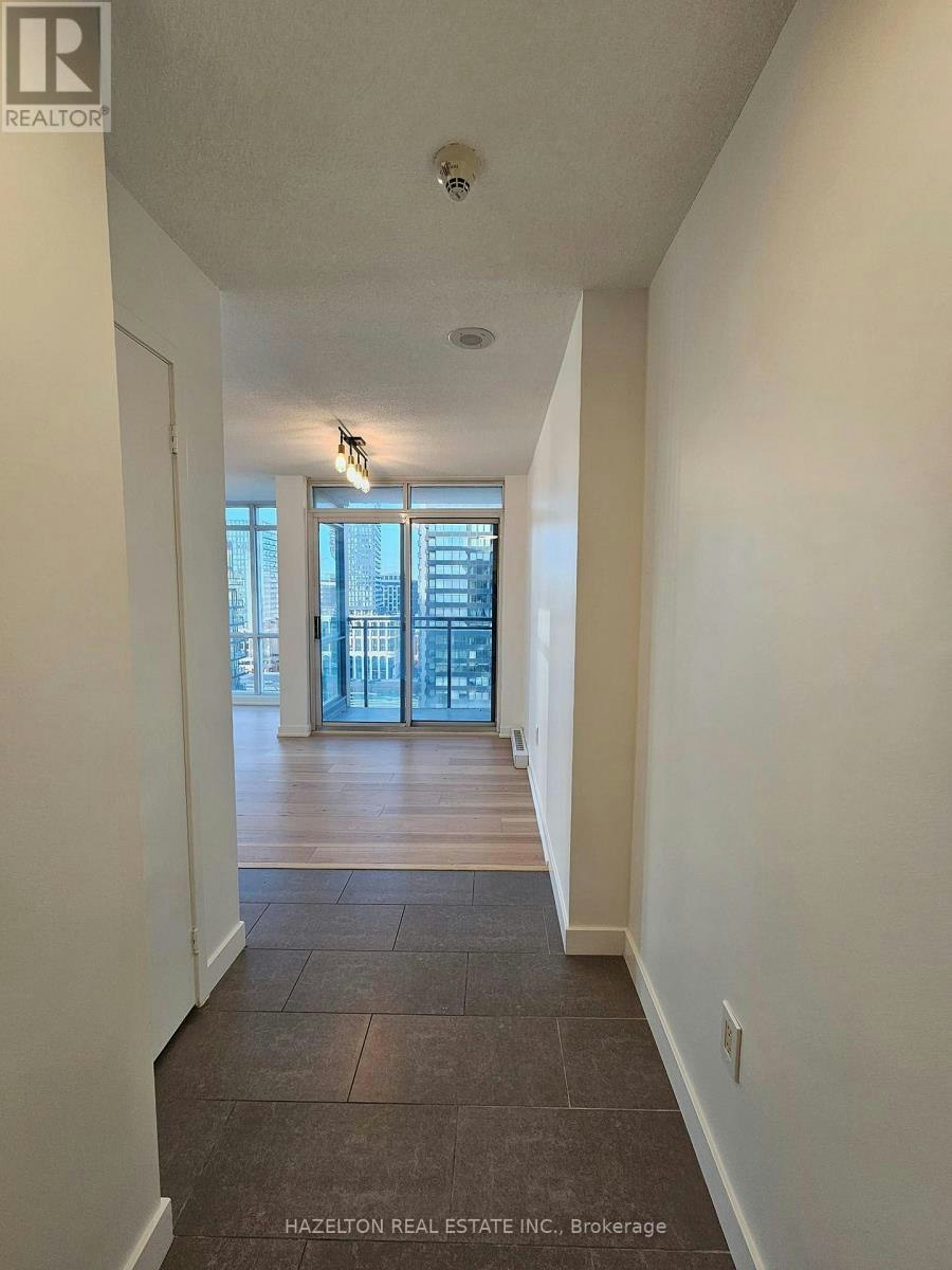 2203-15 Fort York Boulevard, Toronto, ON, M5V 3Y4 - 6