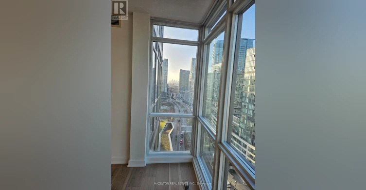 2203-15 Fort York Boulevard, Toronto, ON, M5V 3Y4 - 10