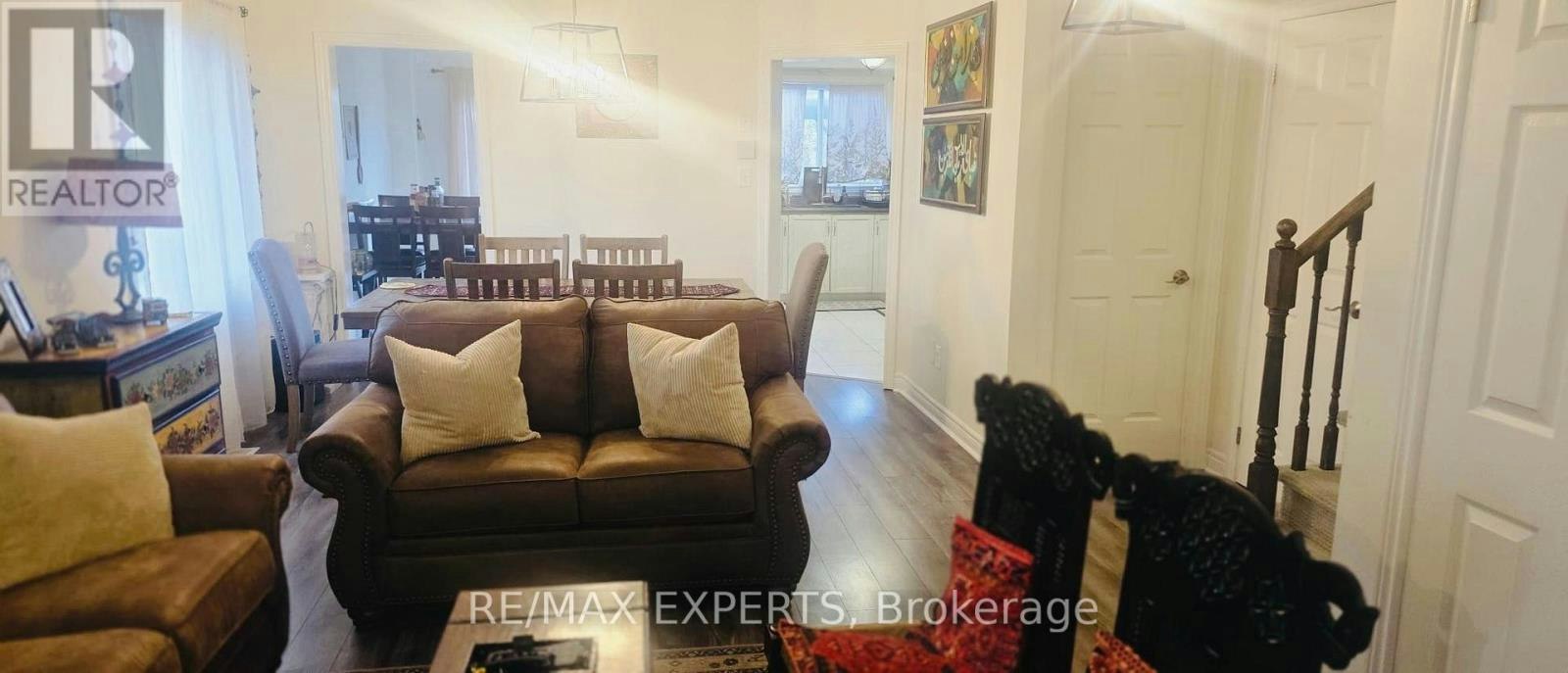 507 Rourke Place, Newmarket, ON, L3Y 8S9 - 6