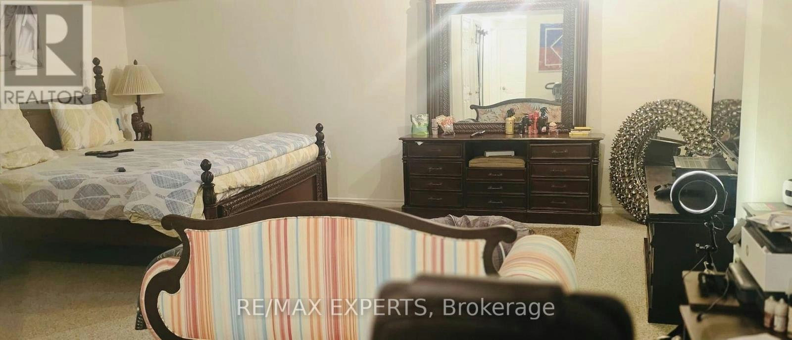 507 Rourke Place, Newmarket, ON, L3Y 8S9 - 8