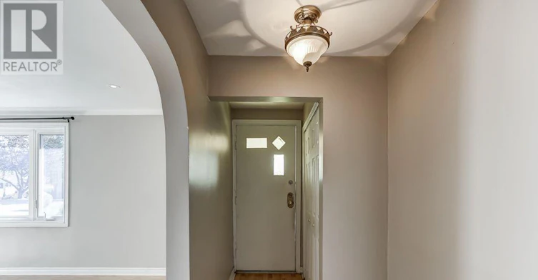 MAIN-1695 Coram Crescent, Mississauga, ON, L4X 1L1 - 4