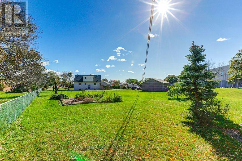 MAIN-1695 Coram Crescent, Mississauga, ON, L4X 1L1 - 26