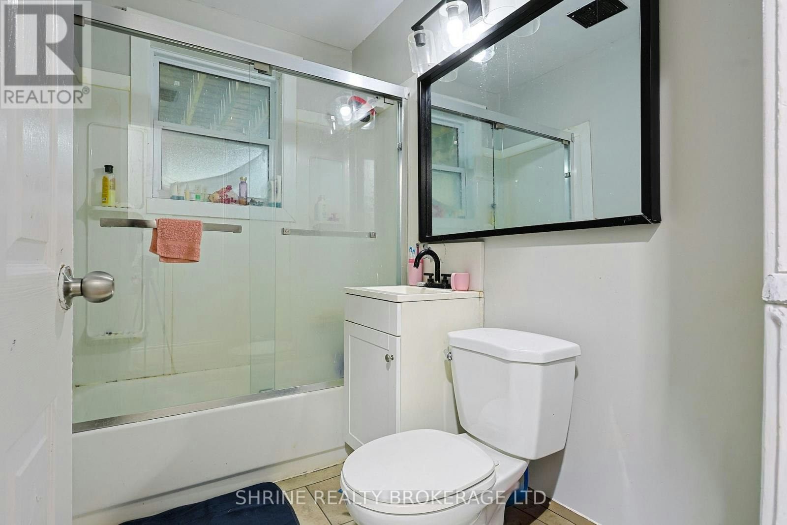 UPPER-321 Salisbury Street, London, ON, N5Y 3A8 - 17