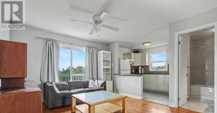 3-190 Bayswater Avenue W, Ottawa, ON, K1Y 4N4 - 4