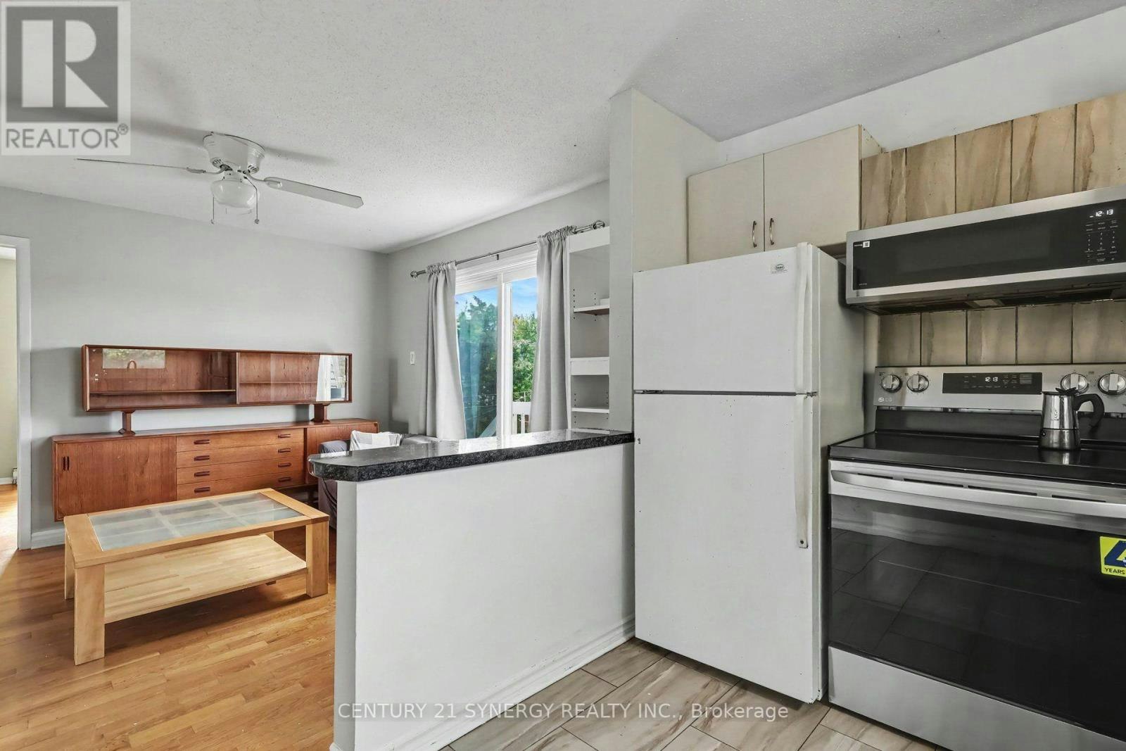 3-190 Bayswater Avenue W, Ottawa, ON, K1Y 4N4 - 9