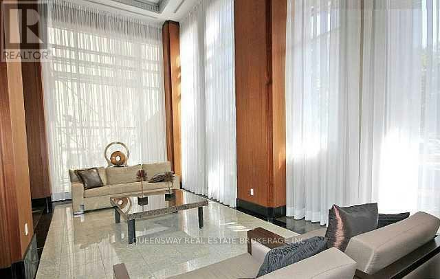 401-628 Fleet Street, Toronto, ON, M5V 1A8 - 3