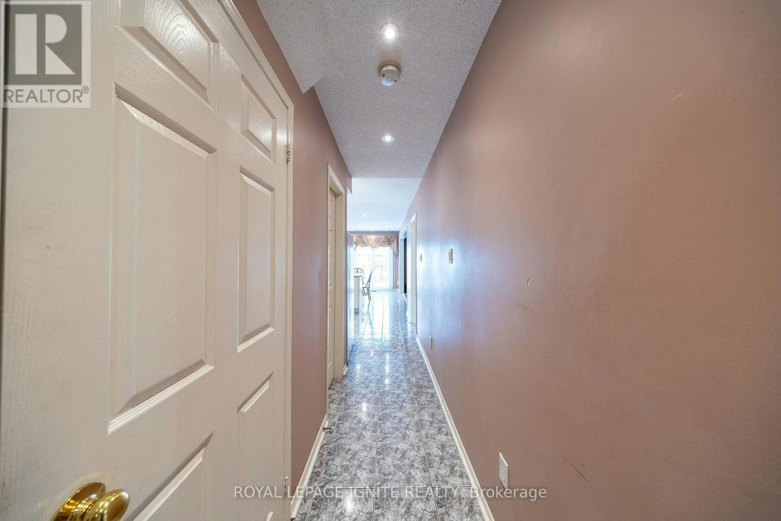5 Kruger Road, Markham, ON, L3S 3X1 - 8