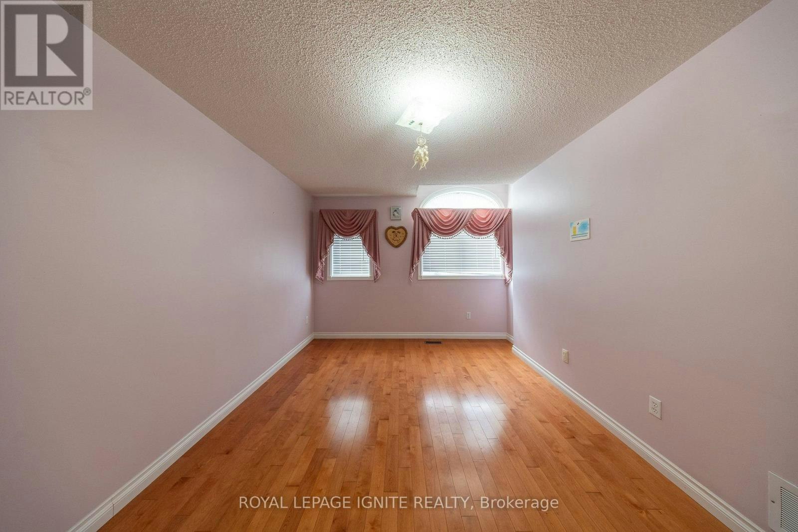 5 Kruger Road, Markham, ON, L3S 3X1 - 18