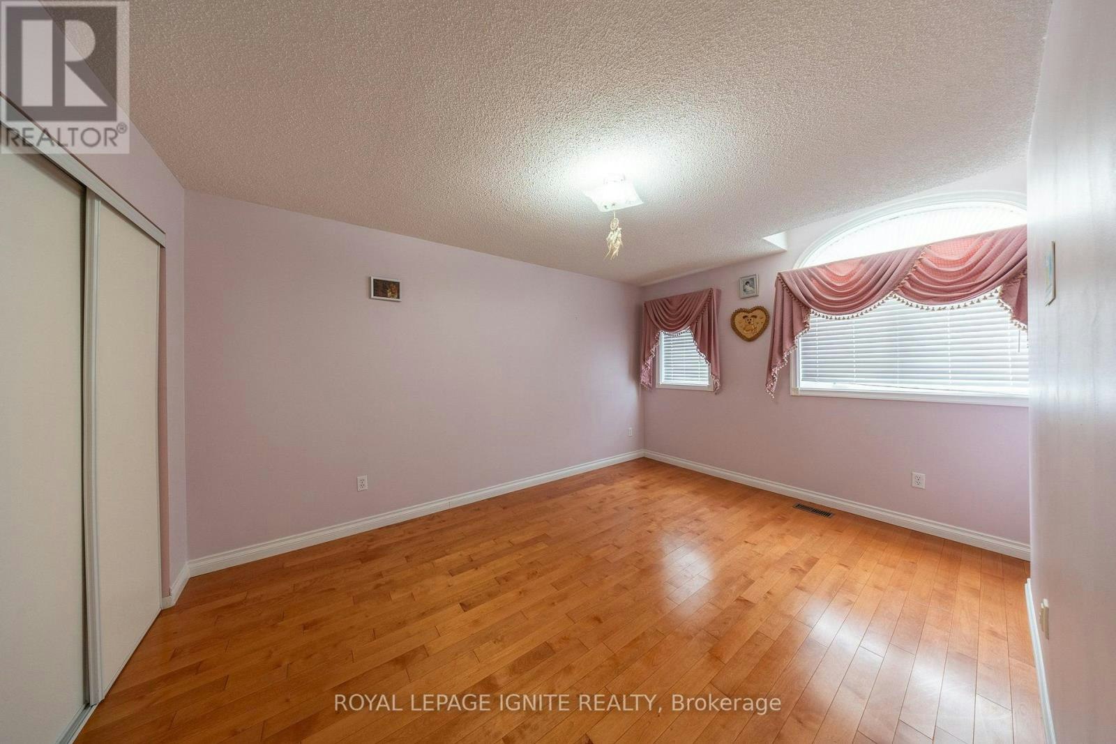 5 Kruger Road, Markham, ON, L3S 3X1 - 17