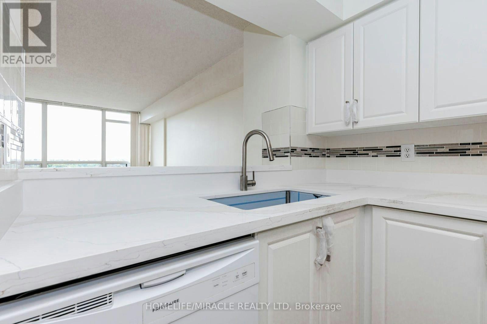 804-12 Laurelcrest Street, Brampton, ON, L6S 5Y4 - 29