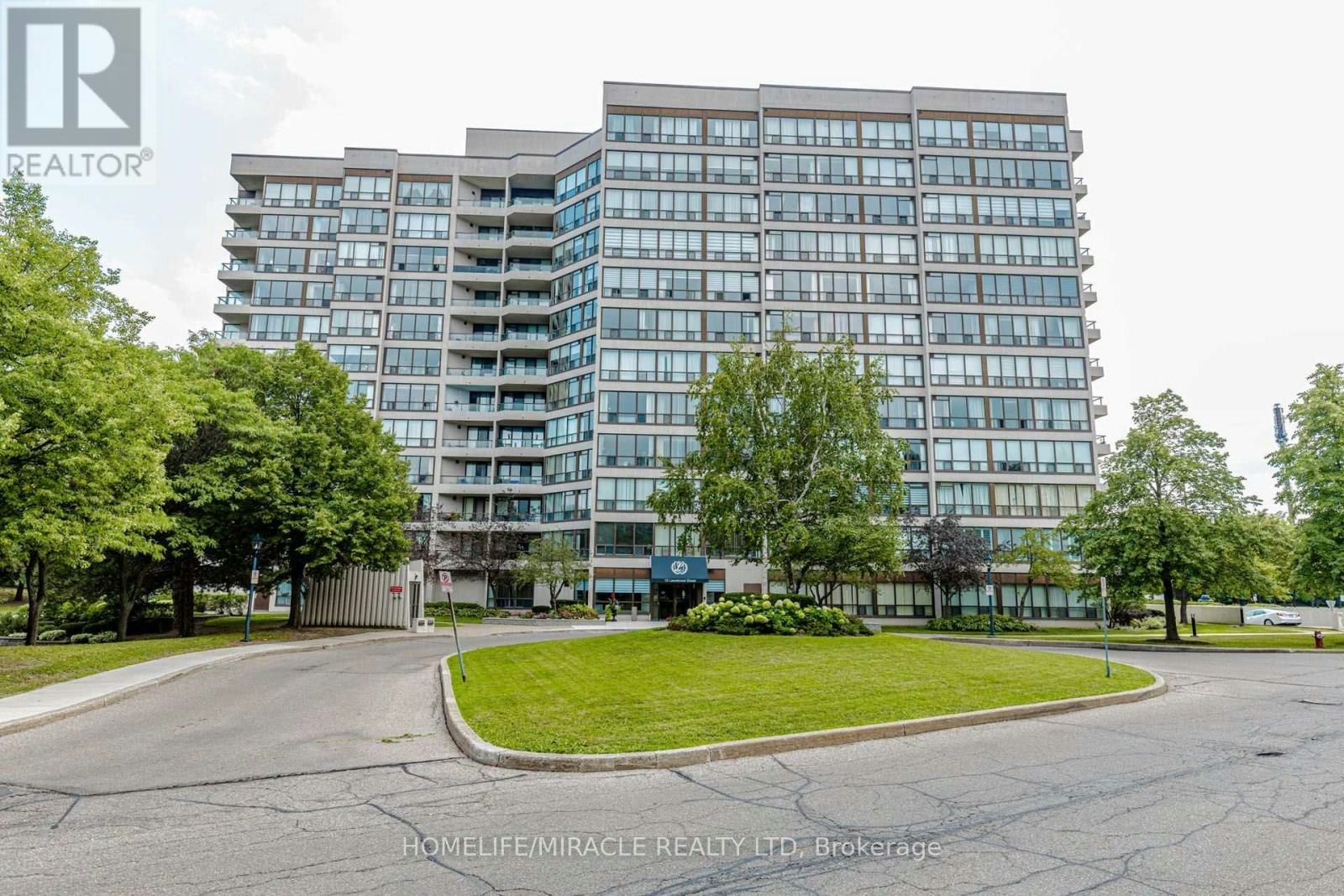 804-12 Laurelcrest Street, Brampton, ON, L6S 5Y4 - 2