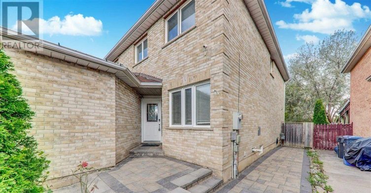 78 Castlehill Road, Brampton, ON, L6X 4C8 - 3