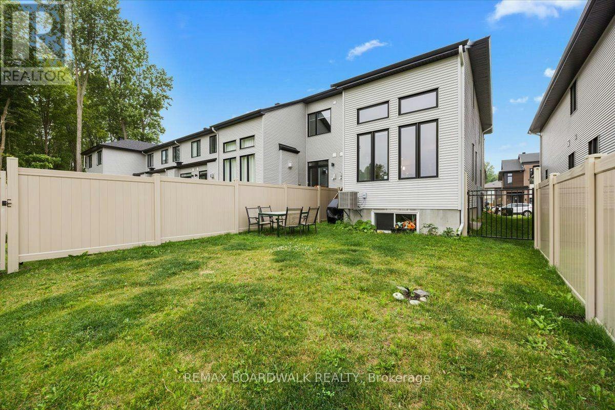 87 Canvasback Ridge, Ottawa, ON, K4M 0P4 - 32