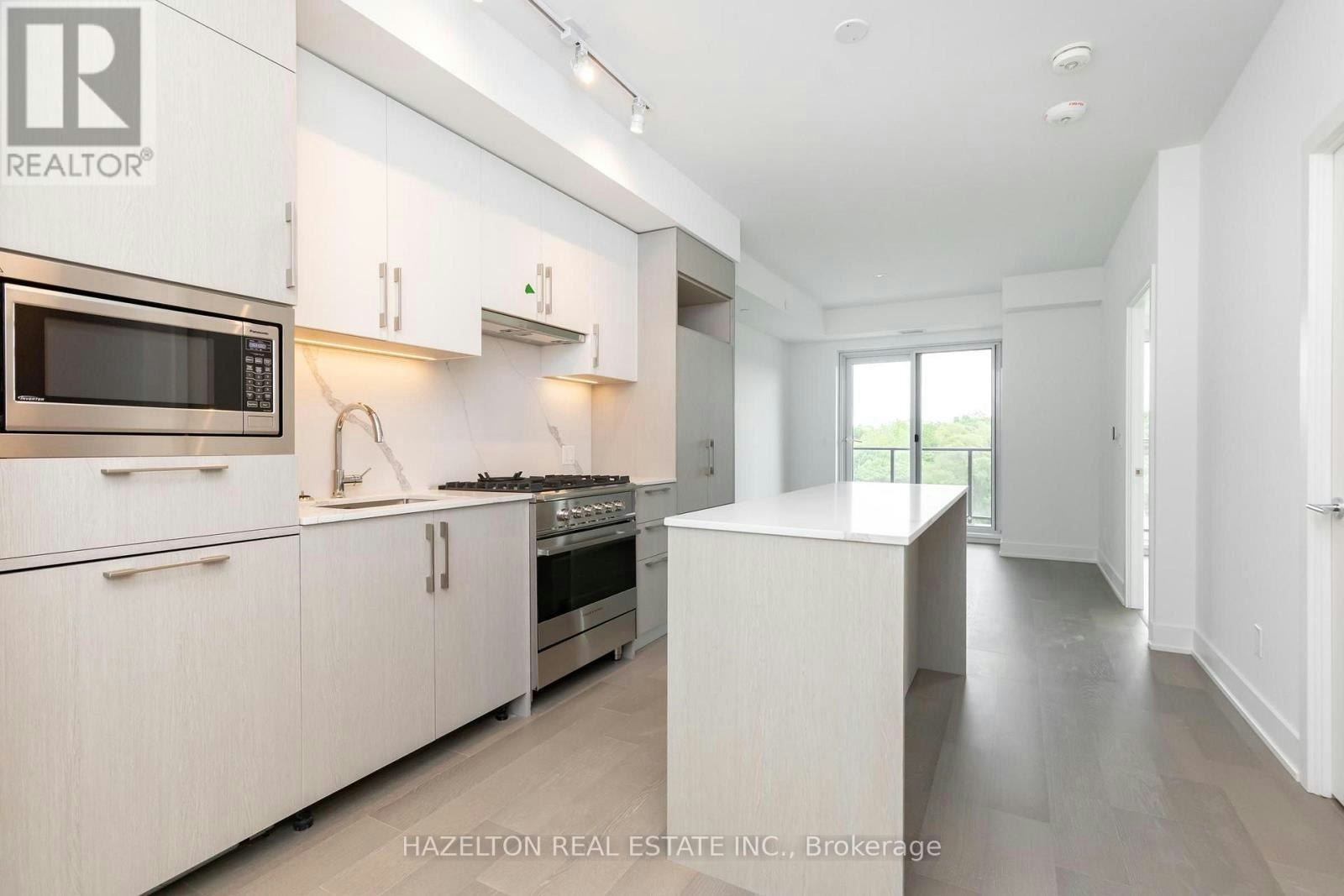603-8 Manor Road W, Toronto, ON, M4S 0E6 - 3