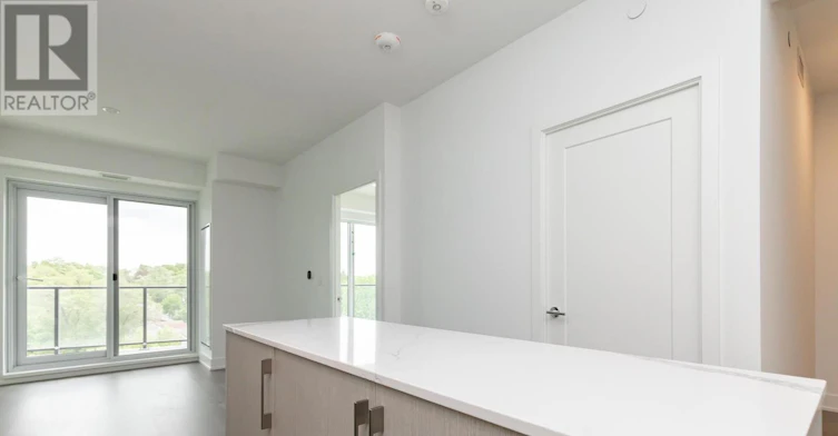 603-8 Manor Road W, Toronto, ON, M4S 0E6 - 12