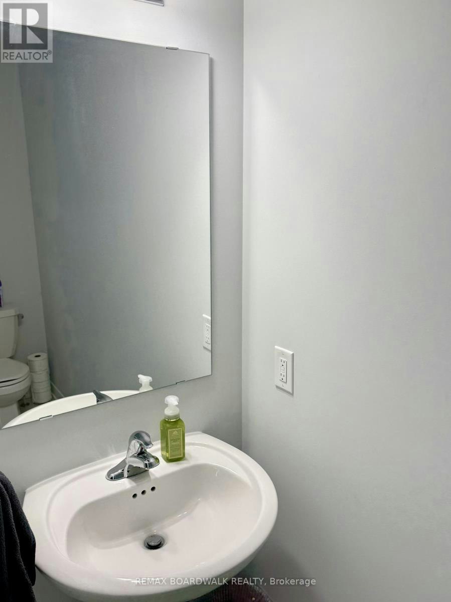 2021 Blossite Private, Ottawa, ON, K2J 7J5 - 11