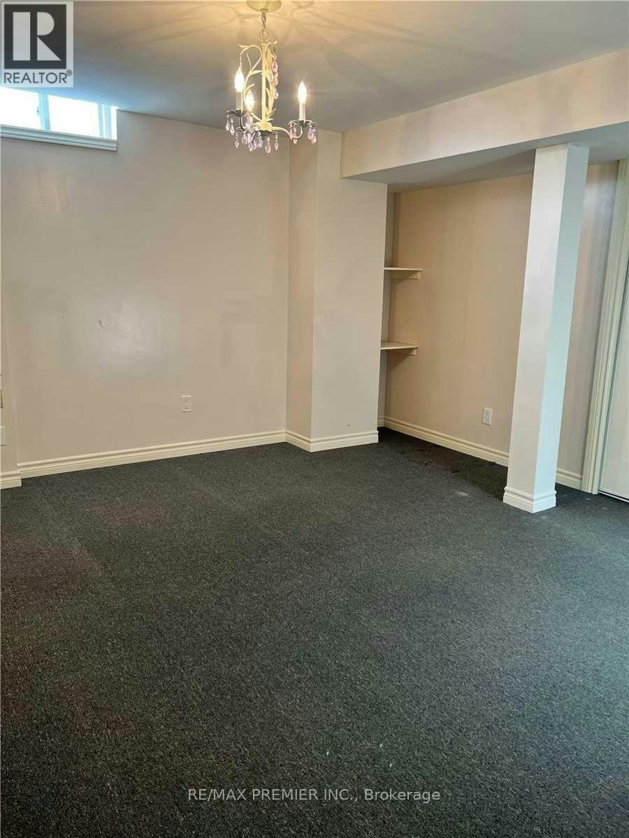 96 Mynden Way, Newmarket, ON, L3X 3B1 - 14
