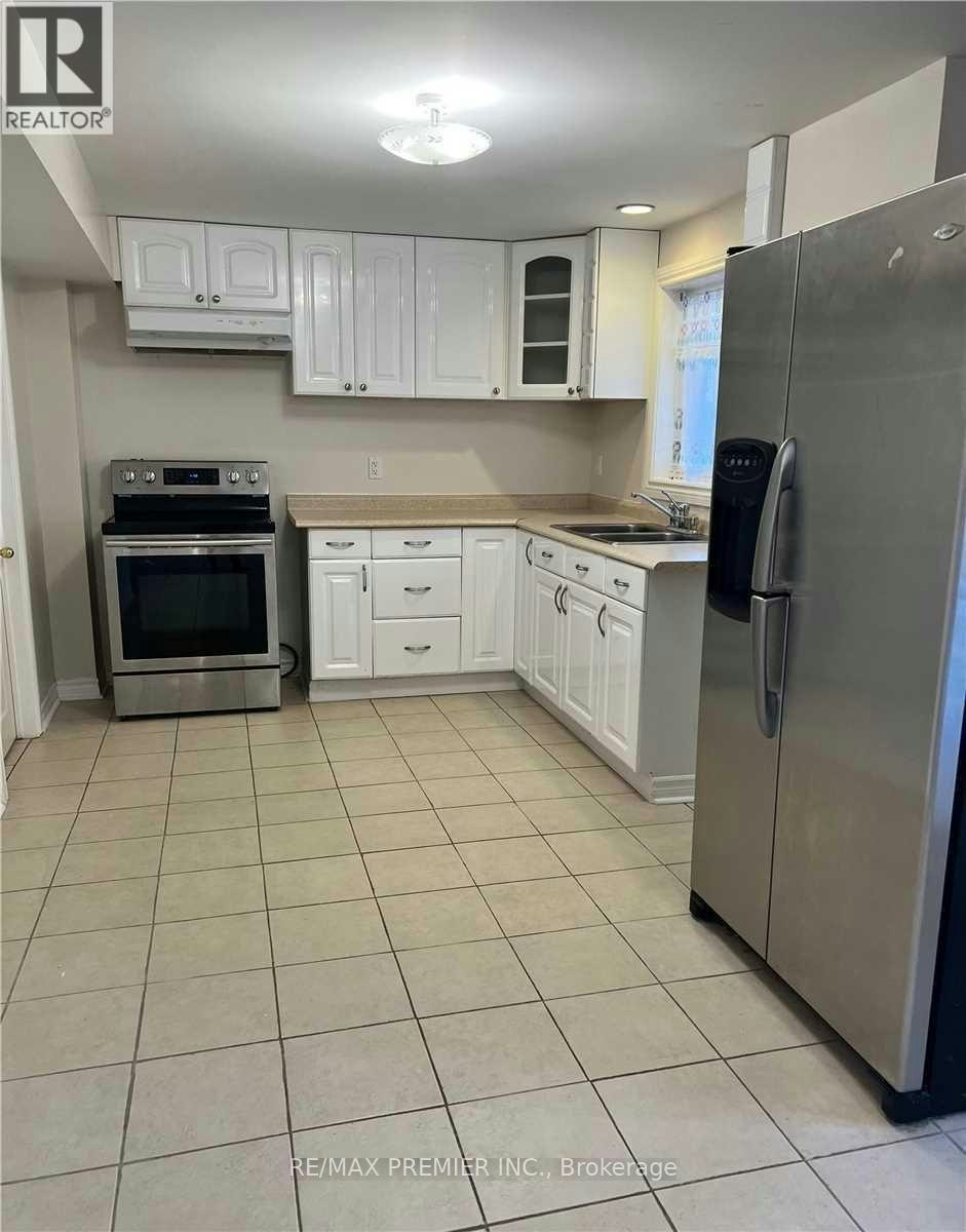 96 Mynden Way, Newmarket, ON, L3X 3B1 - 11