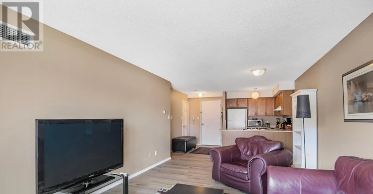 303-107 Bond Street, Orillia, ON, L3V 1J7 - 13