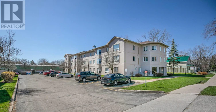 303-107 Bond Street, Orillia, ON, L3V 1J7 - 3