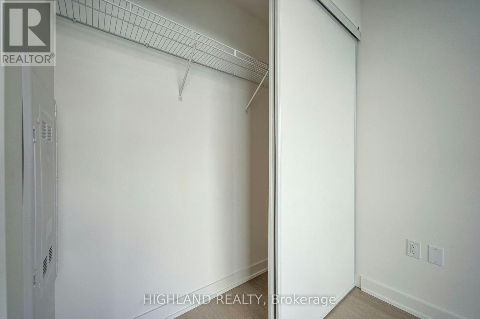 6203-448 Burnhamthorpe Road W, Mississauga, ON, L5B 0R4 - 11
