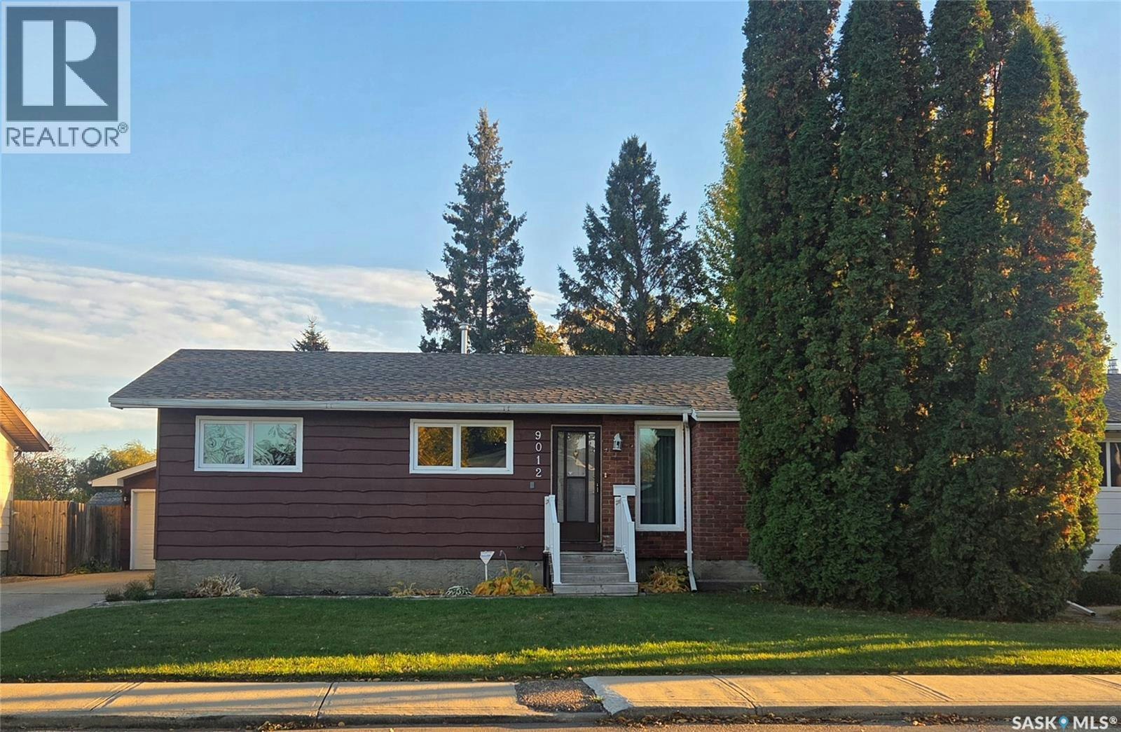 9012 Mitchell Avenue, North Battleford, SK, S9A 3J7