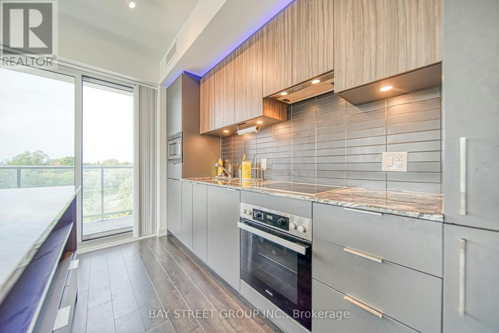 337-20 O'neill Road, Toronto, ON, M3C 0R2 - 7