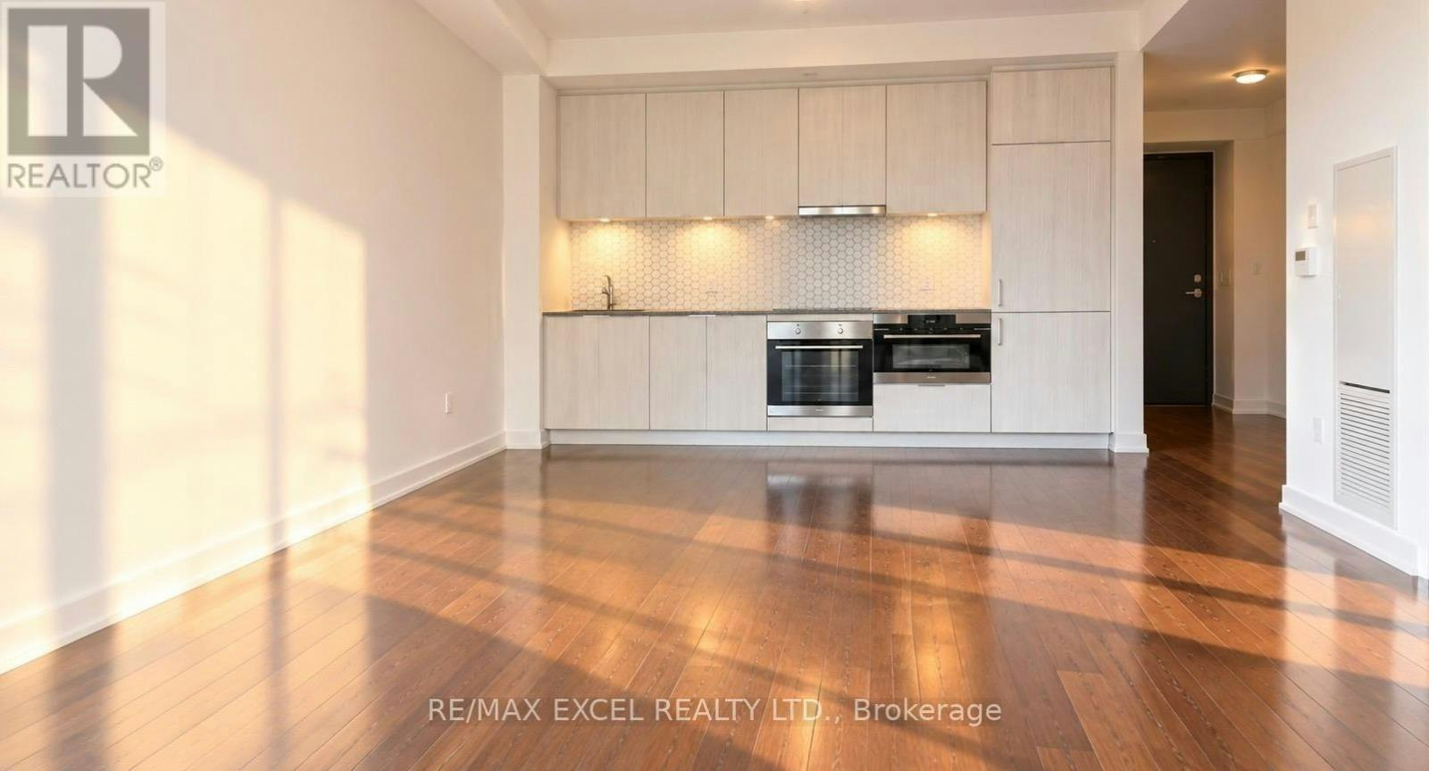 1917-158 Front Street E, Toronto, ON, M5A 0K9 - 3
