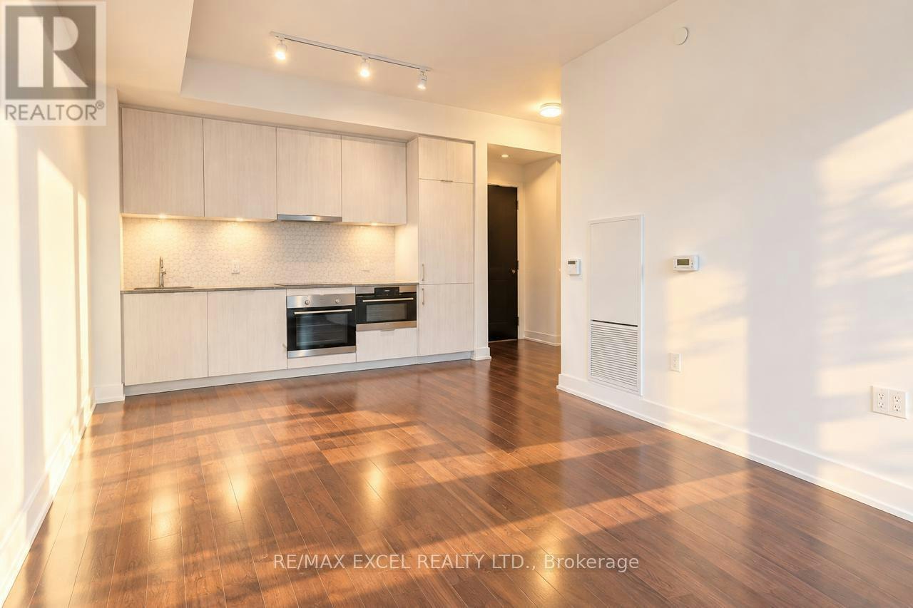 1917-158 Front Street E, Toronto, ON, M5A 0K9